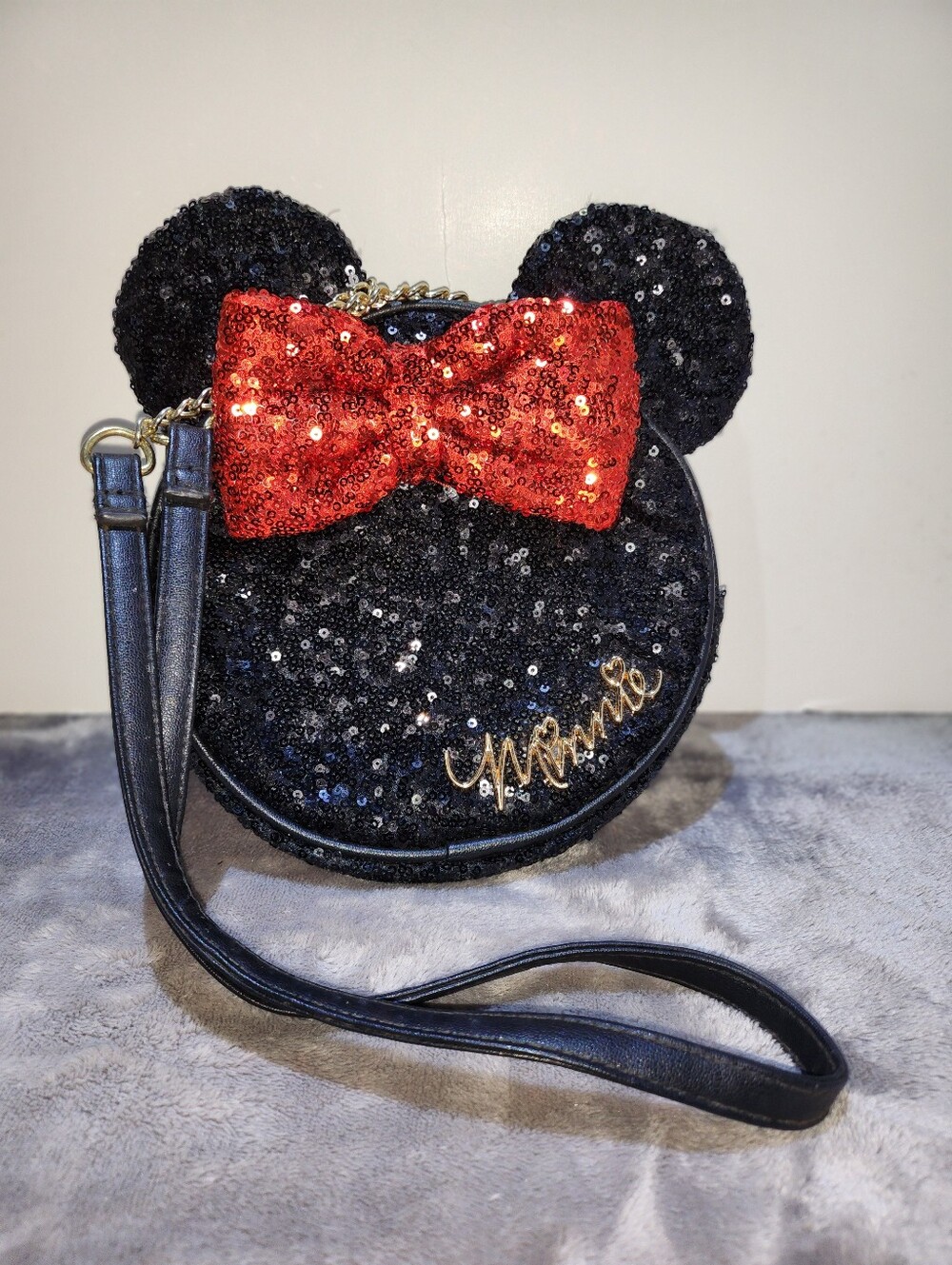 Disney Minnie Mouse Icon Sequin Crossbody Bag